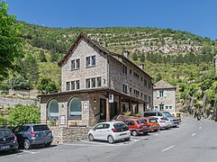 Tourist information centre in Sainte-Enimie 01.jpg