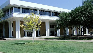 Porter Henderson Library