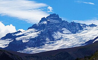 Little Tahoma Peak seen from Skyscraper Mountain