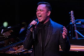 Jose Llana at Lincoln Center's "American Songbook" (46964403381).jpg