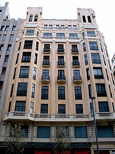 N.º 76, Viviendas para D. Jesús Ussía y Cubas, construidas en 1931