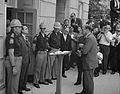 Katzenbach (left of podium) confronts Governor George Wallace, 1963