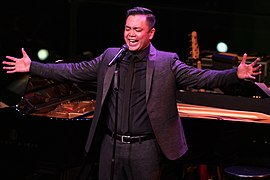 Jose Llana at Lincoln Center's "American Songbook" (46912457042).jpg