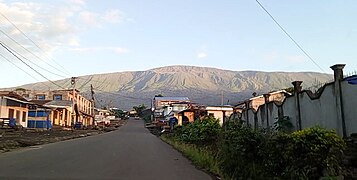 Mount Cameroon, Buea in the wee hours of a clear morning.jpg