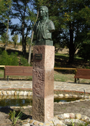 Real Jardín Botánico Juan Carlos I (RPS 13-10-2007) busto de Linneo.png