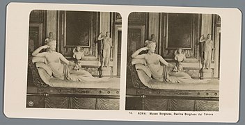 Sculptuur in de Villa Borghese, voorstellende Paolina Borghese als Venus Roma Museo Borghese, Paolina Borghese del Canova (titel op object), RP-F-00-9176.jpg