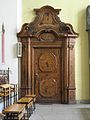 Polski: Intarsjowany portal w nawie północnej English: Wooden inlaid portal in northern aisle