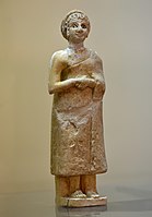 Female worshiper from Diyala Region, Iraq