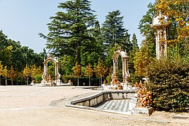 Parc (51428489010).jpg