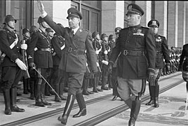 Patti di Roma 1941 Pavelic Mussolini.jpg