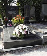 Peter Alexander Neumayer Grave Vienna 2021.jpg