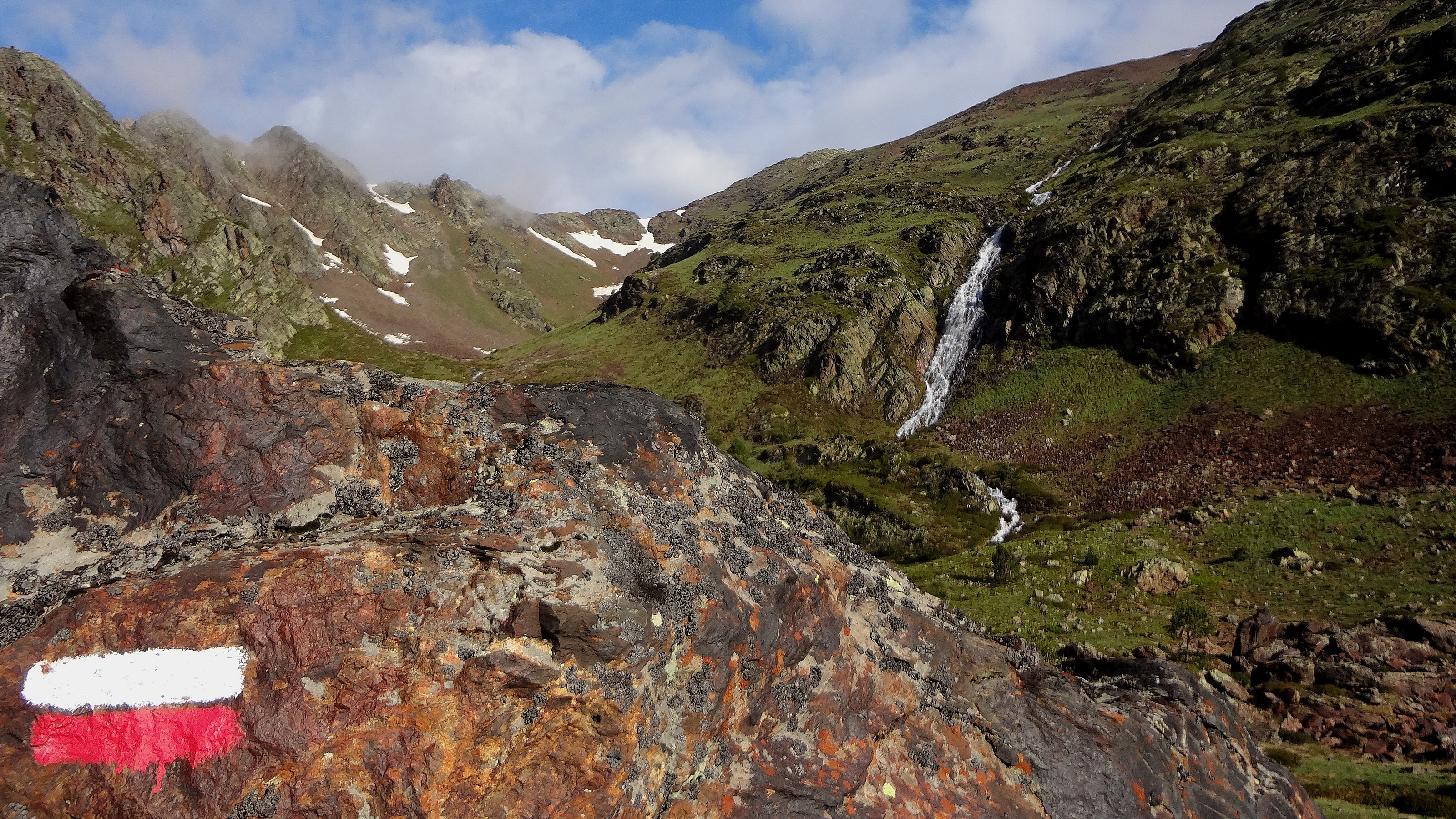 Grande Randonnée footpath GR-11 in the Nature Park Valls del Comapedrosa, Andorra, by Isidro Jabato