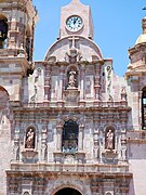 Templo de San Marcos (fachada) 05.jpg