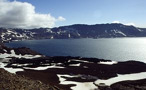 Lake Öskjuvatn: result of a caldera forming event