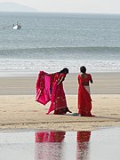 Women with sari at Colva beach