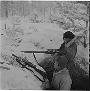 Finnish listening post in the Maaselkä region, December 1941.jpg