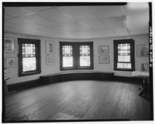 Interior, view of third floor curved wall room taken from the west - J. Weingartner and Son Cigar Factory, 414 East Walnut Street, North Wales, Montgomery County, PA HABS PA,46-AMB,13-6.tif