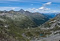 oberhalb von Susch und Val Susasca mit Blick auf den Piz Linard (Silvretta)