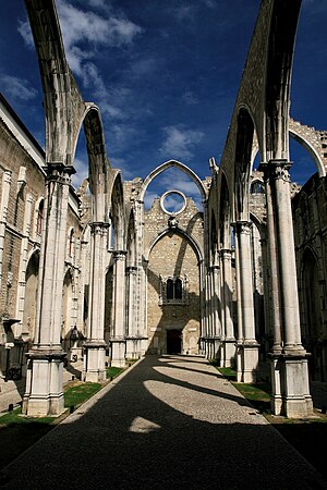 1: Ruins of the Carmo Convent. Author: Joaomartinho63.