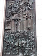 Bronze door of the east facade, by Luis Sanguino (20th-century).