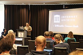 2017-08-10 Wikimania, Dinner (14) (freddy2001).jpg