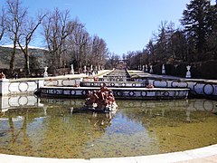 Palacio Real de La Granja (Real Sitio de San Ildefonso-Segovia) - Cascada Nueva.jpg