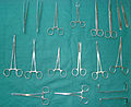 فارسی: fa:تجهیزات جراحی English: Surgical instrument Deutsch: Chirurgische Instrumente