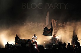 Blocpartyreading2008.jpg