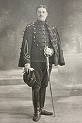 Photo d'Alfred Jacobson en sous-lieutenant au 11e RAC en 1905.jpg