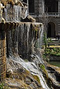 Marseille Palais Longchamp Wasserfall JD25032007.jpg