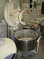 osmwiki:File:Rührgerät in Bäckerei DSCF3175.JPG