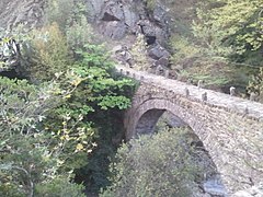 Kallaritikos river bridge "Κουϊάσα".jpg