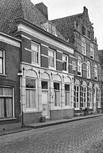 Thumbnail for File:Voorgevel - Naarden - 20162454 - RCE.jpg