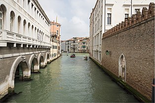  Rio di Ca Foscari (San Polo)