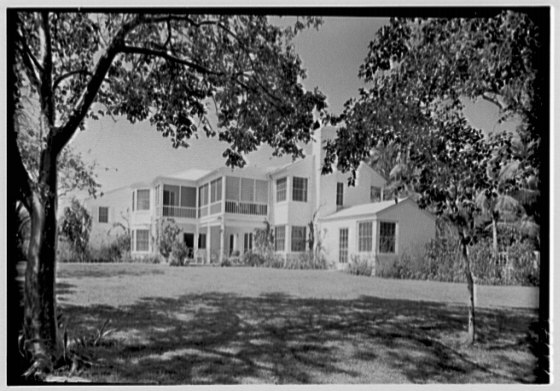 File:S. Briggs Cunningham, residence at 306 Pendleton Ave., Palm Beach, Florida. LOC gsc.5a04738.tif