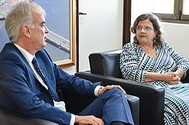 Entrega da medalha Roberto Lyra para a Senadora Tereza Leitão.jpg