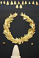 Corona d'oro / Gold wreath.