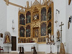 Capilla mayor de la Iglesia de la Inmaculada Concepción (Zufre).jpg