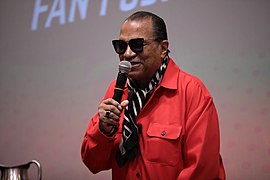 Billy Dee Williams (47949774643).jpg