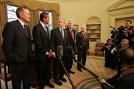President George W. Bush Meets with Former Presidents George H. W. Bush, Bill Clinton and Jimmy Carter and President-Elect Barack Obama in the Oval Office of the White House - DPLA - 1f4eaa9c1a637ae3d5b43f374f68dc33.jpg