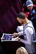 Steph Curry (51915723590).jpg