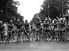 Équipe allemande-Tour de France 1932.JPG