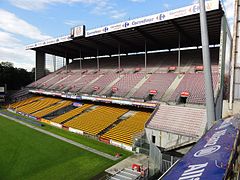 Lens - Stade Félix-Bollaert, fête du classement du bassin minier au patrimoine mondial de l'Unesco le 6 juillet 2012 (29).JPG