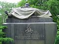 Memorial to de:Königin Augusta Garde-Grenadier-Regiment Nr. 4, Friedhof Columbiadamm, Berlin