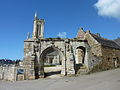 Saint-Jean-du-Doigt : enclos paroissial, l'arc de triomphe