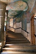 La Pedrera Staircase 2 (5837389057).jpg