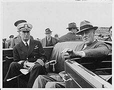 NH 120028 F.D. Roosevelt Capt Charles P. Mason.jpg