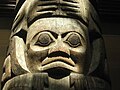 Haida totem pole (Tanu)