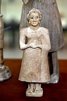 Statue from Khafajah, female worshiper