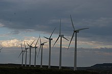 Grupo de molinos en parque fustiñana.JPG